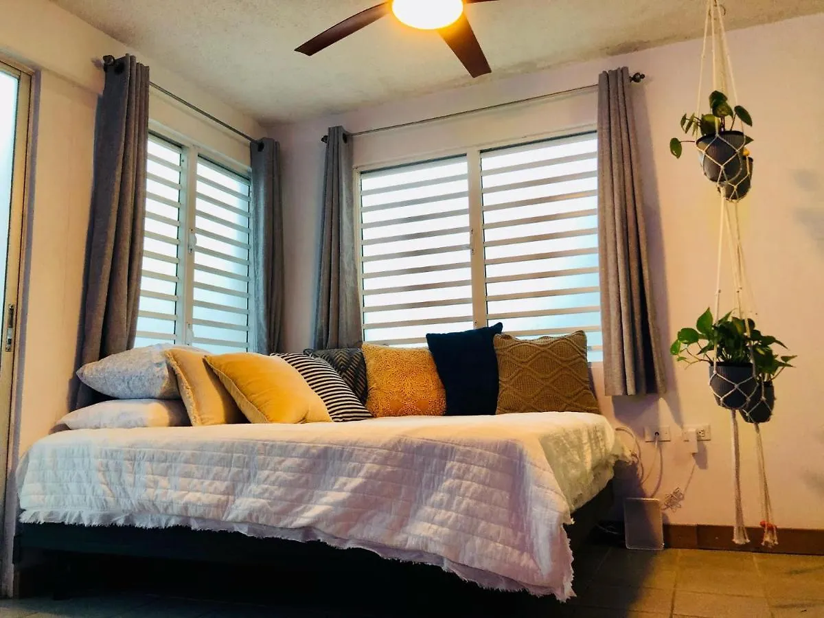 Glam Beach Studio Isabela Apartment